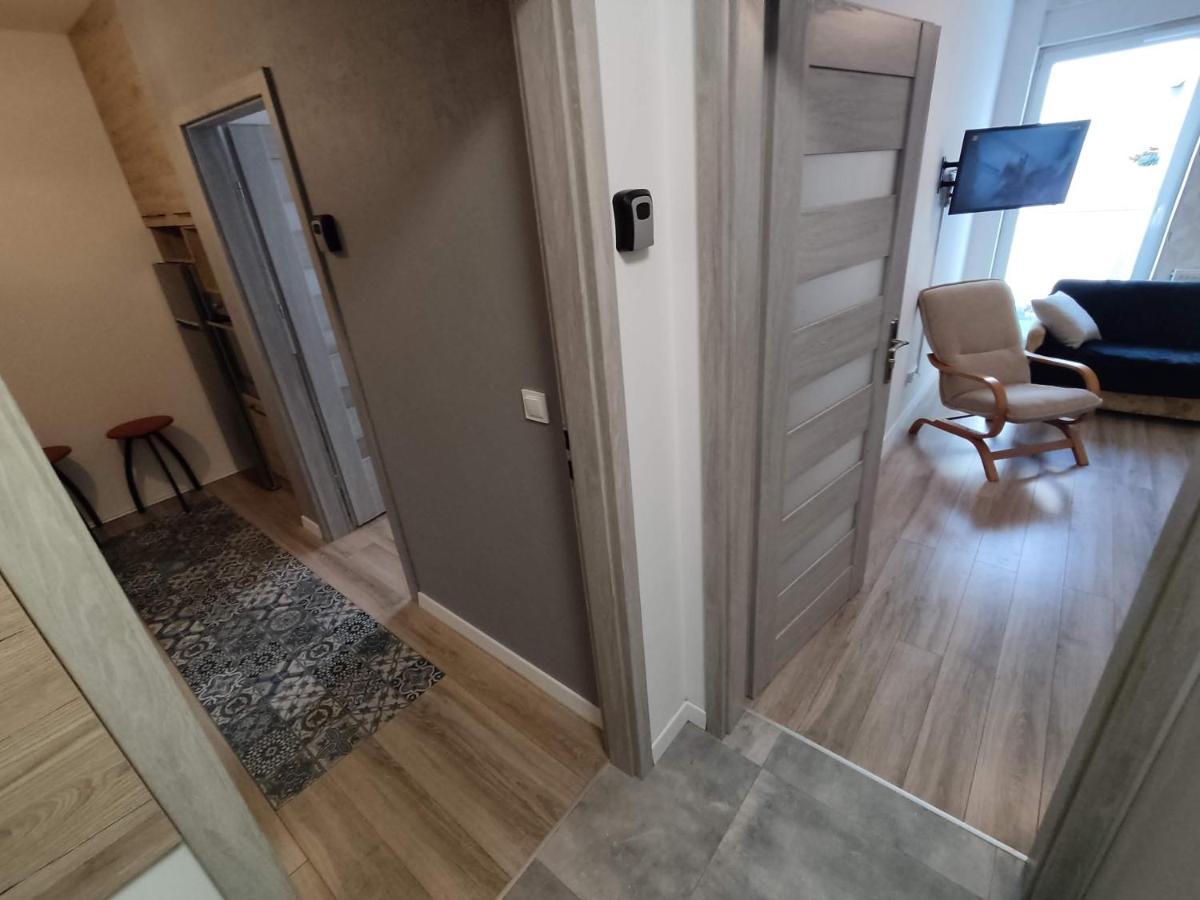 1120 Smialego 41 - Tanie W Apartamencie - Samodzielne Zameldowanie - Self Check In Apartmán Poznaň
